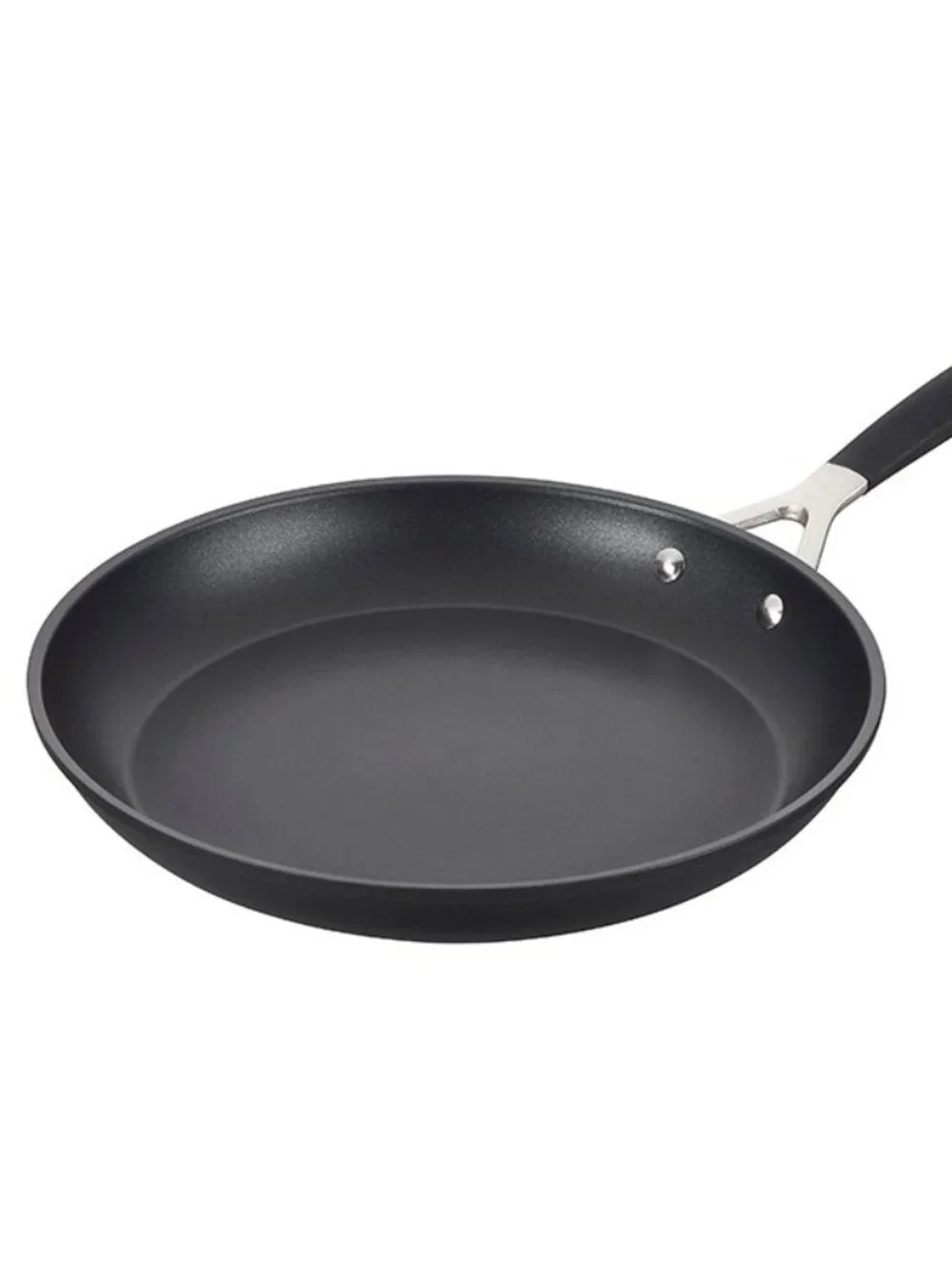 Le Creuset Classic Nonstick Fry Pan